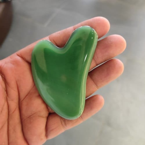 ✨NATURAL JADE GUA SHA FACIAL MASSAGER ,Face Lifting Tool |GlamMashion